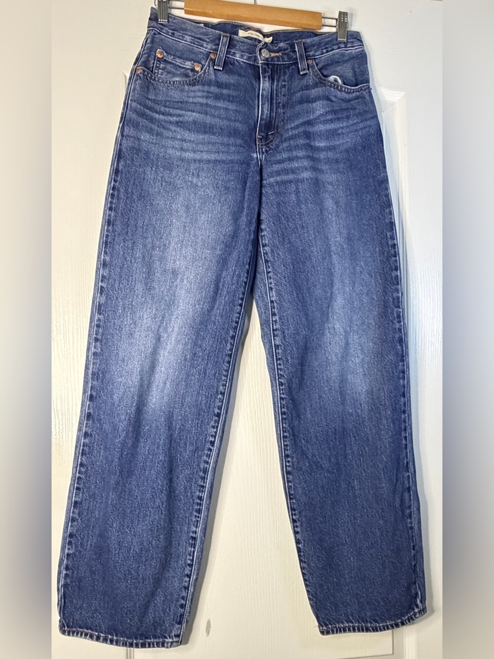 Levi’s Premium Baggy Dad Jeans 25x32 She’s Nice Blue Denim A34940037